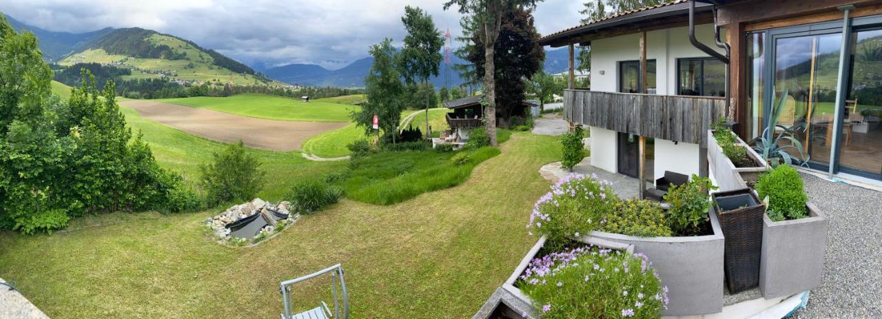 Relax.Land - Apart Grinzens 90Qm Ferienwohnung Esterno foto